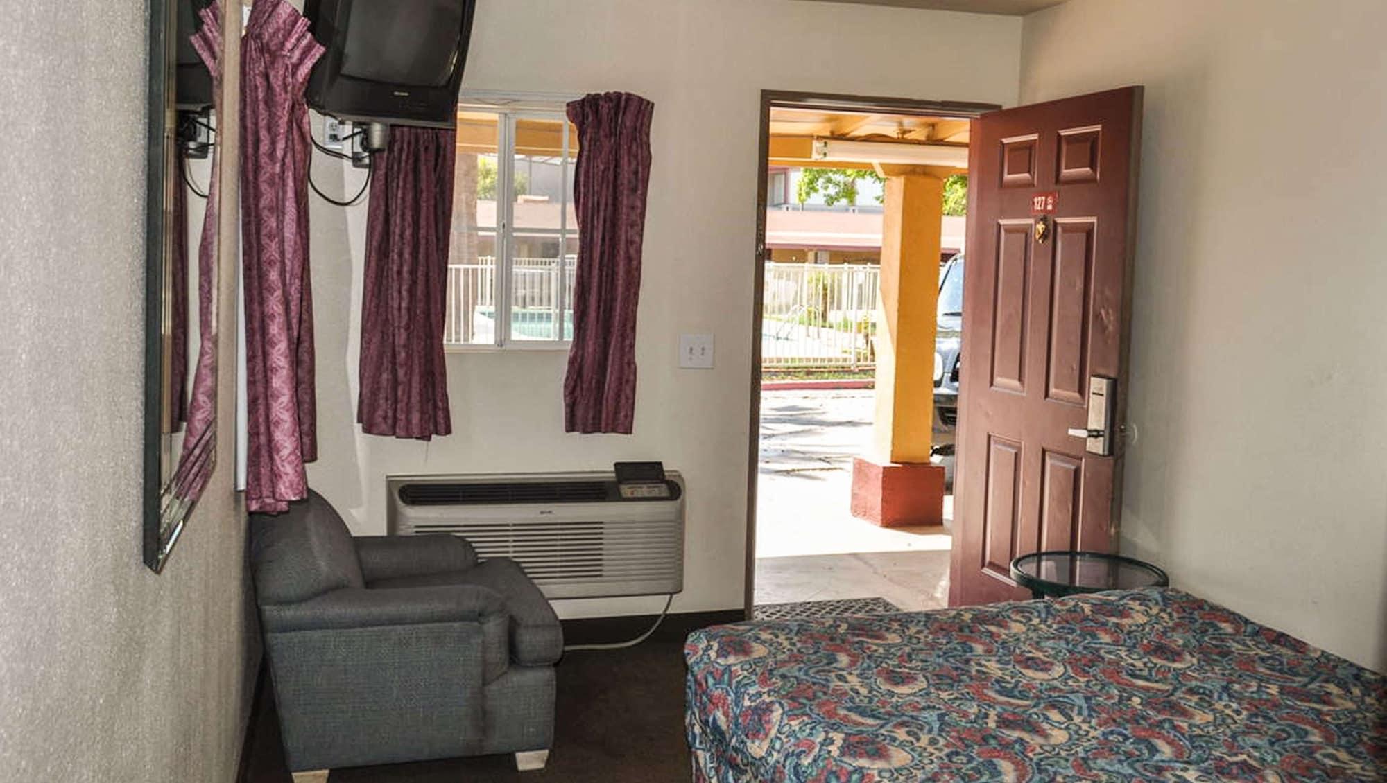 Calexico California Suites Motel מראה חיצוני תמונה